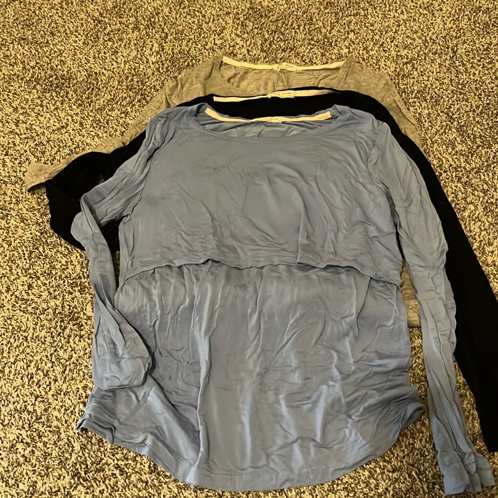 Set of 3 long sleeve nursing tees